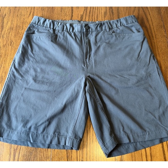 REI Co-op Shorts Gray n Green Men's Hiking Athletic Cooperative, Size 38, 2 Pair - Picture 2 of 13